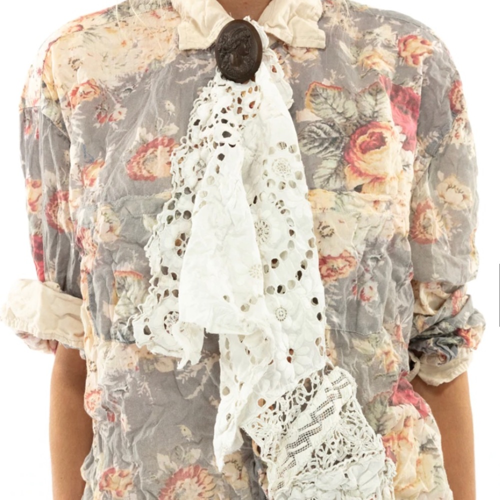 Magnolia Pearl boyfriend shirt - NWT (lace scarf/pin not included)
